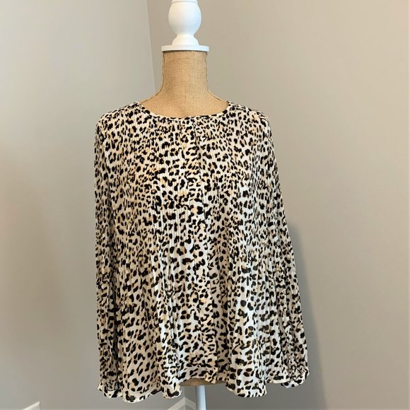 NWT Banana Republic Top Blouse Cheetah Print Pleated MP NWT - Picture 8 of 8
